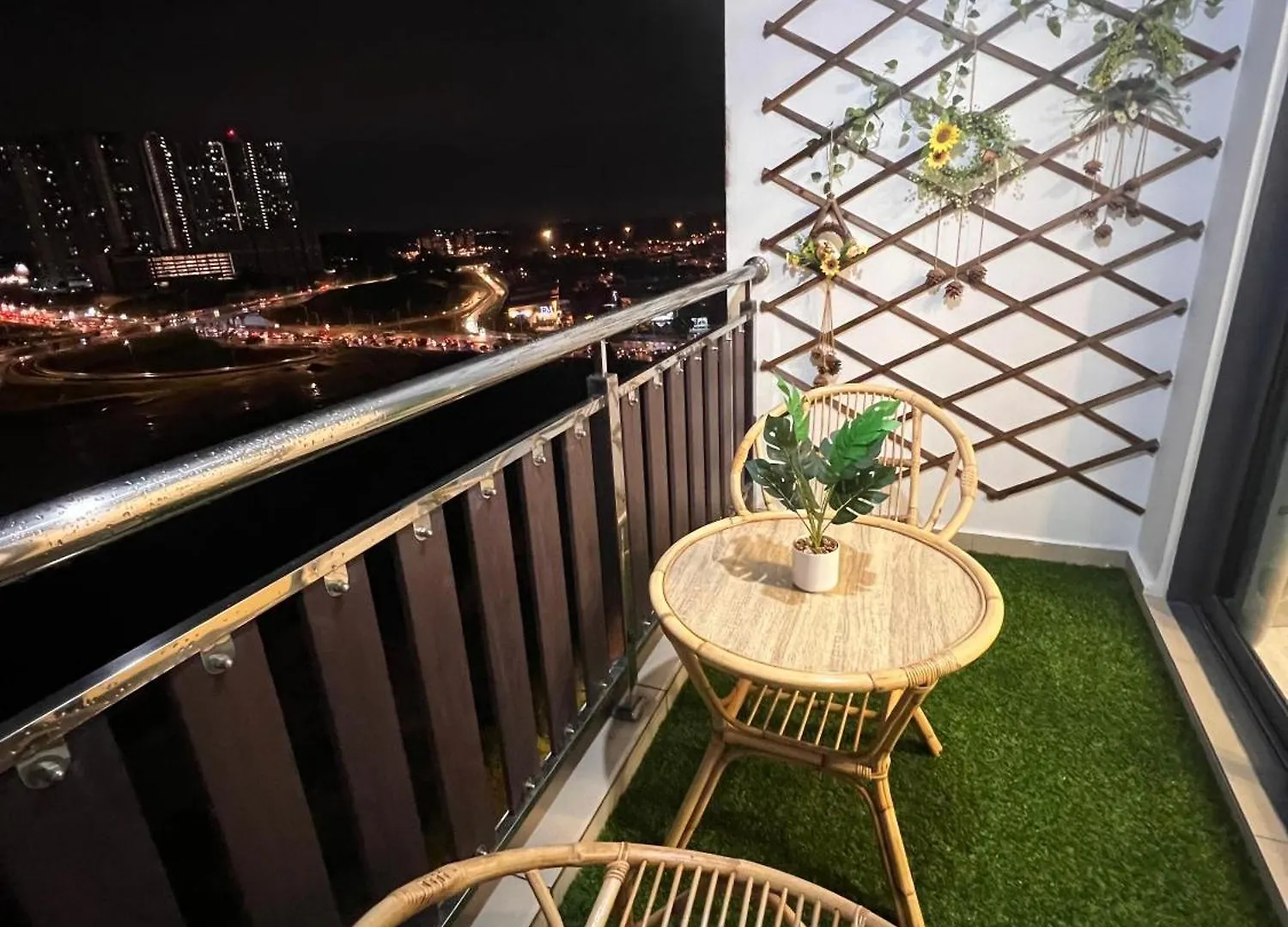 Luxury Studio At D Secret Garden - Johor Bahru, Utm, Setia Tropika, Kempas, Paradigm Mall, Mid Valley- 1-3 Pax, Business Trip Welcome Apartment